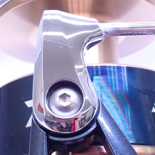 ２０ソルティガ１８０００－Ｈ